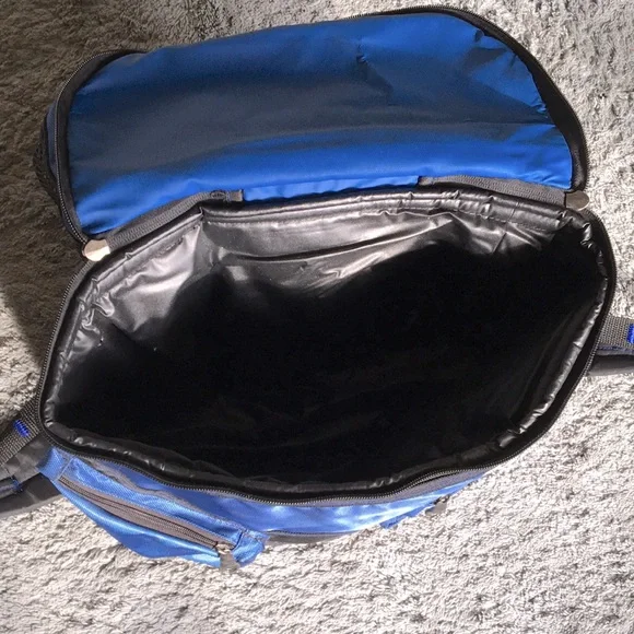 Picnic Backpack Cooler - Picture 4 of 10